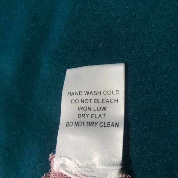 Beautiful dusty rose/lavender lace bralette. Size medium. - Picture 4 of 5